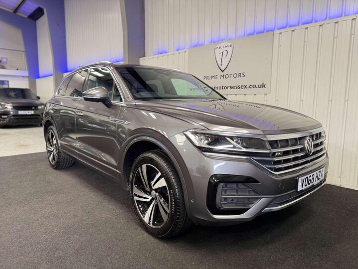 Volkswagen TOUAREG 3.0 TDI V6 R-Line Tech Tiptronic 4Motion Euro 6 (s/s) 5dr