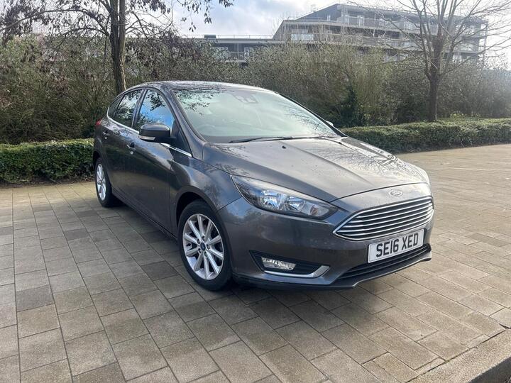 Ford Focus 1.0T EcoBoost Titanium Euro 6 (s/s) 5dr
