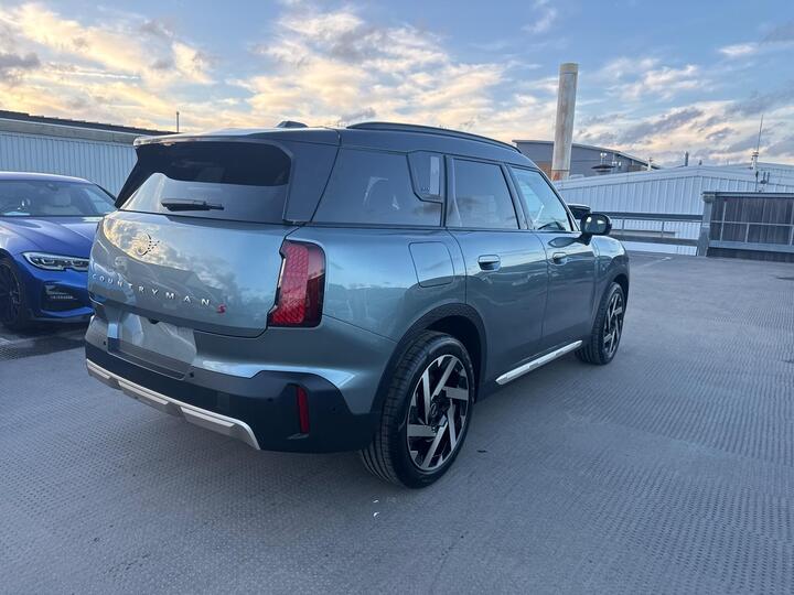 MINI Countryman 2.0S MHEV Exclusive Auto ALL4 Euro 6 (s/s) 5dr