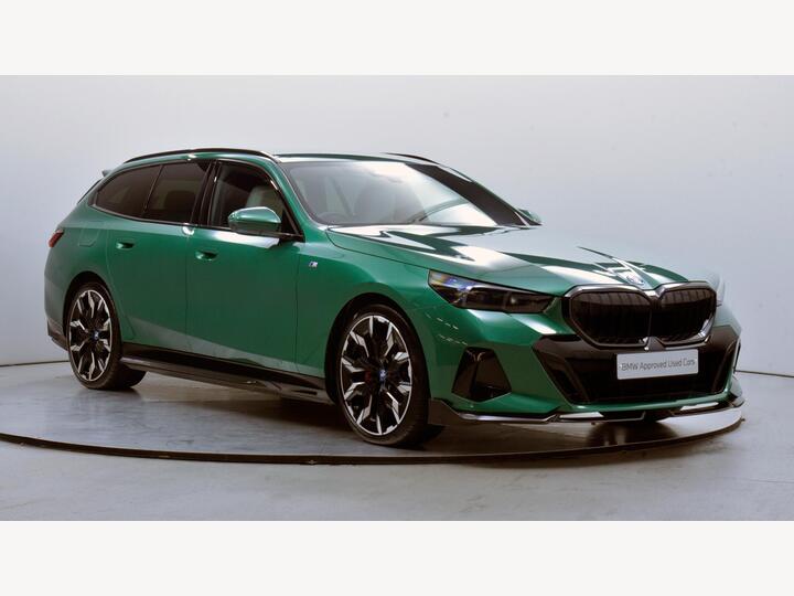 BMW 5 Series 2.0 530e 22.1kWh M Sport Pro Touring Steptronic Euro 6 (s/s) 5dr BMW 5 Series 2.0 530e 22.1kWh M Sport Pro Touring Steptronic Euro 6 (s/s) 5dr