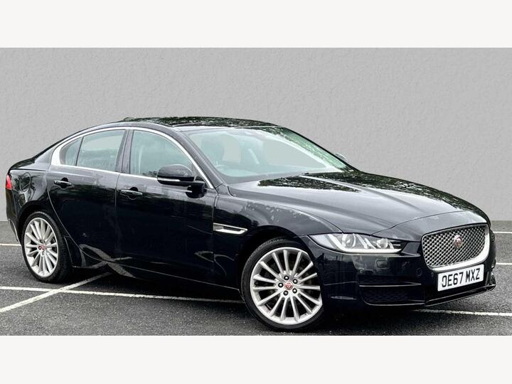 Jaguar Xe 2.0d Portfolio Auto AWD Euro 6 (s/s) 4dr