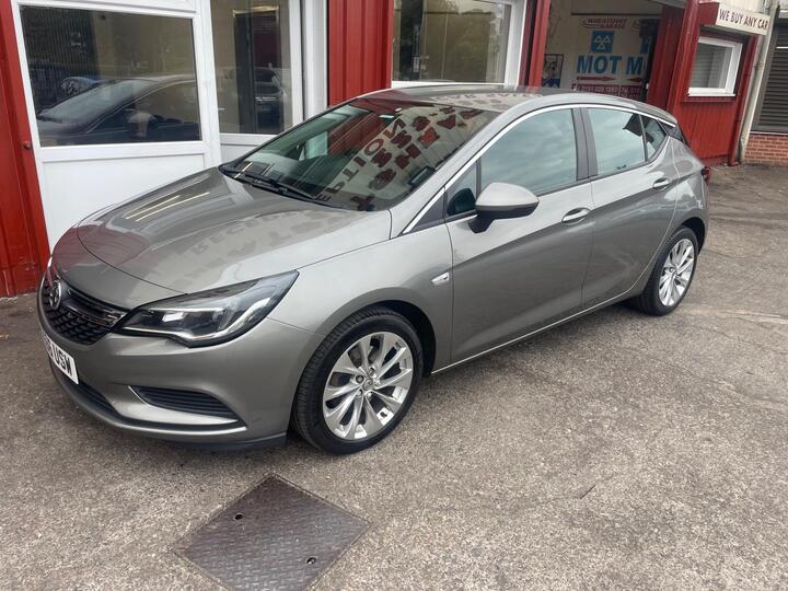 Vauxhall Astra 1.6 CDTi BlueInjection Design Euro 6 (s/s) 5dr