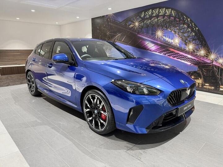 BMW 1 SERIES 1.5 120i MHT M Sport DCT Euro 6 (s/s) 5dr