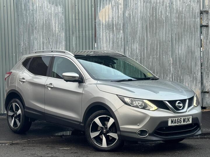 Nissan Qashqai 1.2 DIG-T N-Connecta 2WD Euro 6 (s/s) 5dr