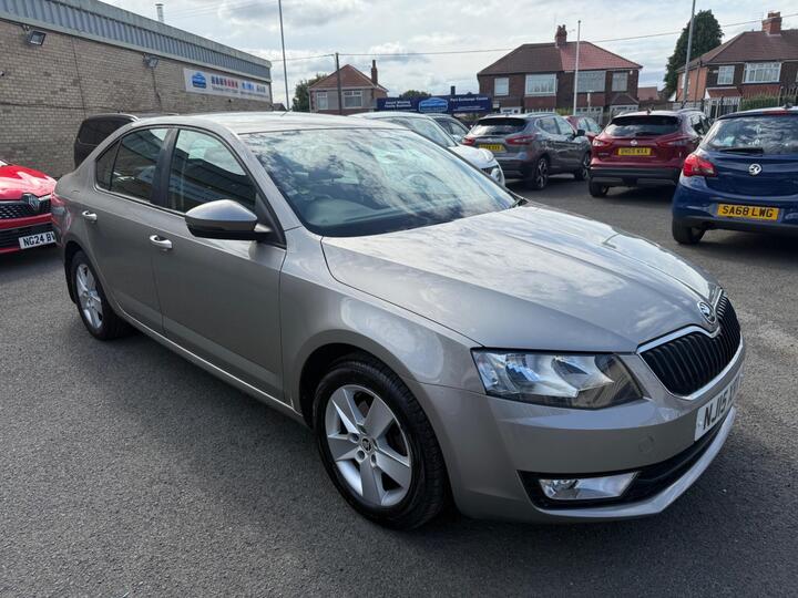 Skoda Octavia 1.4 TSI SE Euro 5 (s/s) 5dr