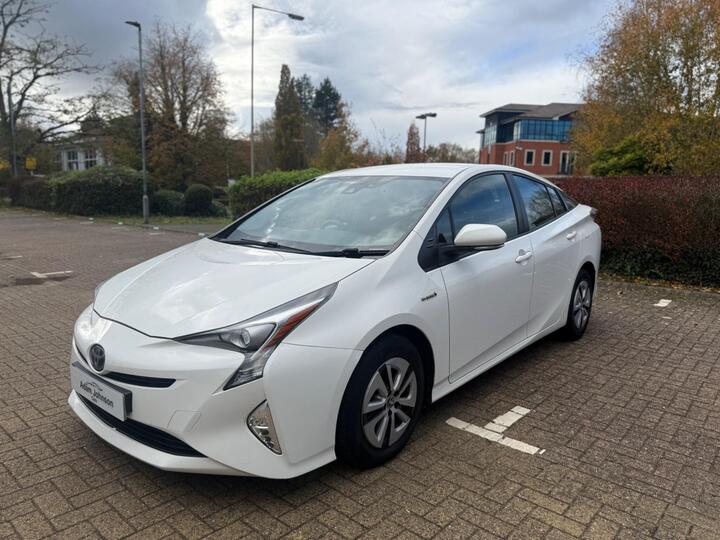 Toyota Prius 1.8 VVT-h Active CVT Euro 6 (s/s) 5dr Toyota Prius 1.8 VVT-h Active CVT Euro 6 (s/s) 5dr