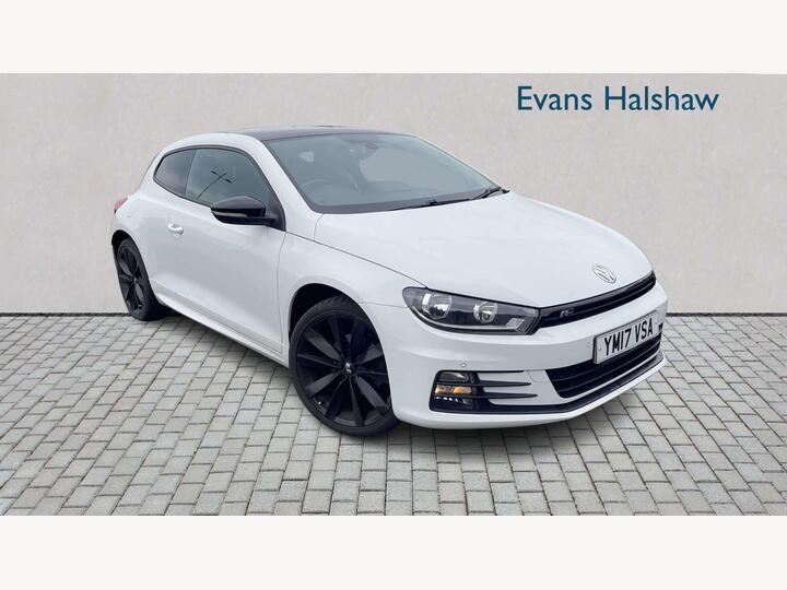 Volkswagen Scirocco 2.0 TDI R-Line Black Edition Euro 6 (s/s) 3dr Volkswagen Scirocco 2.0 TDI R-Line Black Edition Euro 6 (s/s) 3dr
