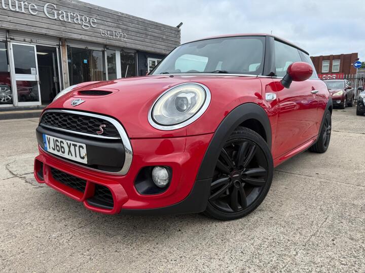 MINI Hatch 2.0 Cooper S Euro 6 (s/s) 3dr