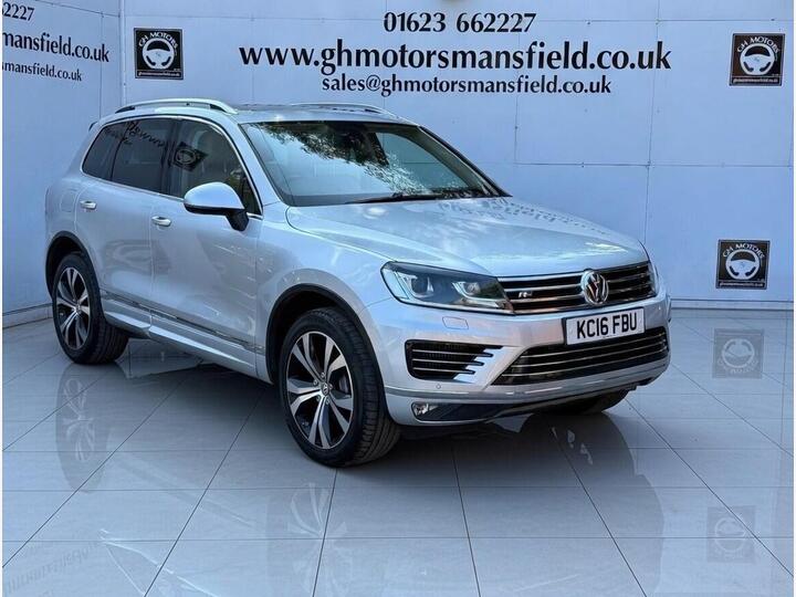Volkswagen Touareg 3.0 TDI V6 BlueMotion Tech R-Line Tiptronic 4WD Euro 6 (s/s) 5dr