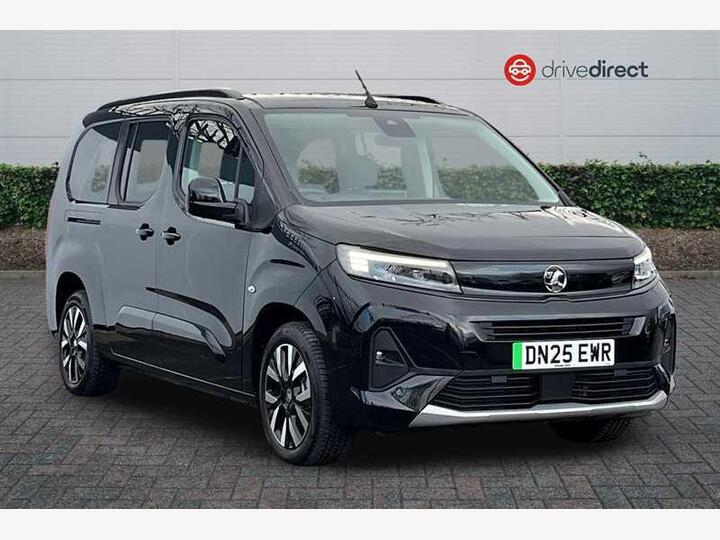 Vauxhall COMBO LIFE ELECTRIC 52kWh Ultimate XL MPV Auto 5dr (7.4kW Charger)