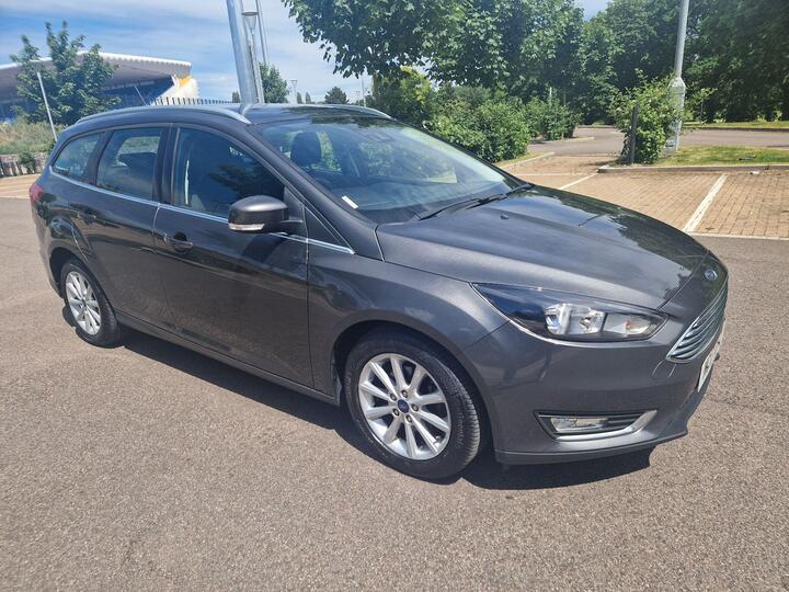 Ford Focus 1.0T EcoBoost Titanium Auto Euro 6 (s/s) 5dr