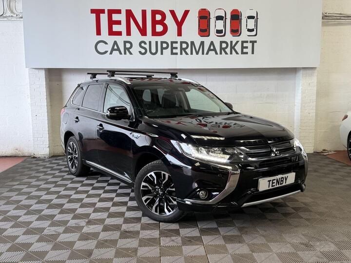 Mitsubishi OUTLANDER 2.0h 12kWh 5hs CVT 4WD Euro 6 (s/s) 5dr