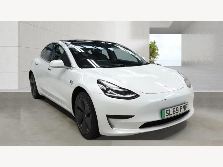 Tesla Model 3 Standard Range Plus Auto RWD 4dr