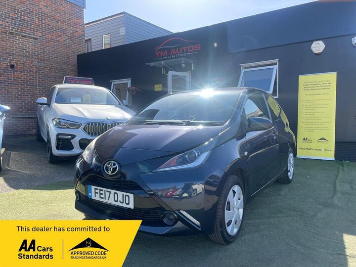 Toyota AYGO 1.0 VVT-i X-play Euro 6 5dr