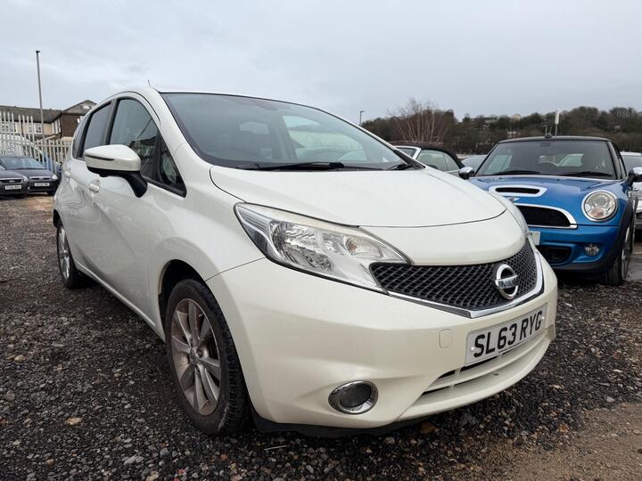 Nissan Note 1.5 DCi Tekna Euro 5 (s/s) 5dr