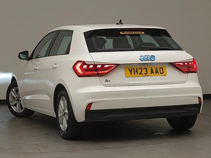 Audi A1 1.0 TFSI 25 Technik Sportback Euro 6 (s/s) 5dr