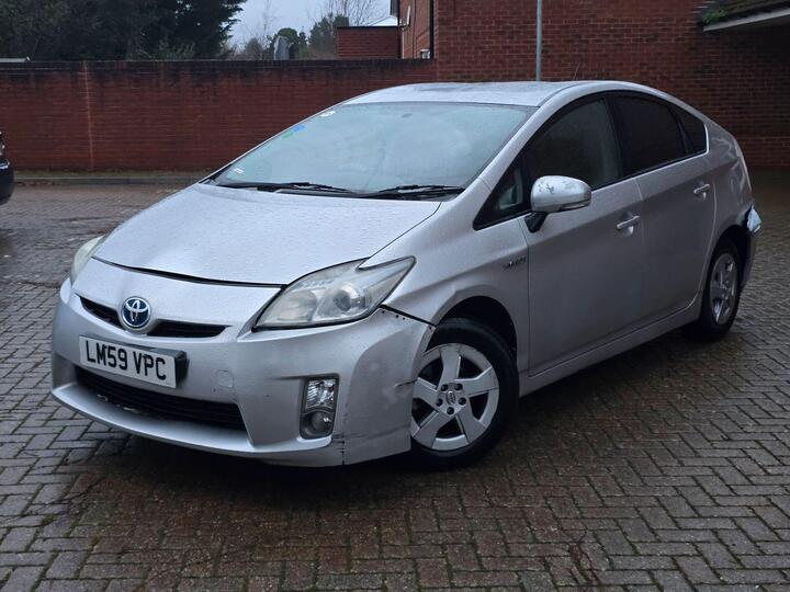 Toyota Prius 1.8 VVT-h T3 CVT Euro 5 (s/s) 5dr