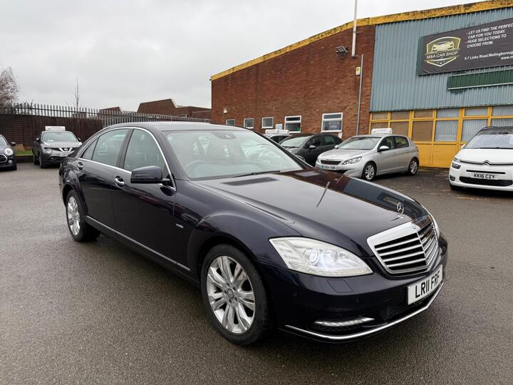 Mercedes-Benz S Class 3.0 S350L V6 BlueTEC G-Tronic+ Euro 6 4dr Mercedes-Benz S Class 3.0 S350L V6 BlueTEC G-Tronic+ Euro 6 4dr