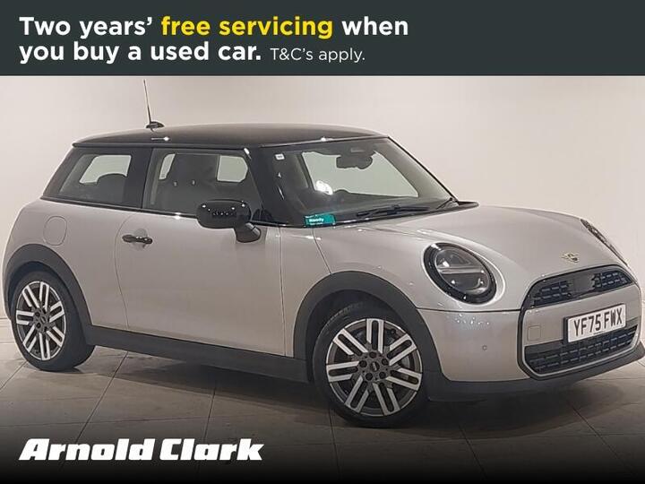 MINI Cooper 1.5C Classic Steptronic Euro 6 (s/s) 3dr