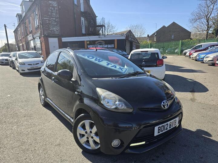 Toyota AYGO 1.0 VVT-i Fire Euro 5 5dr