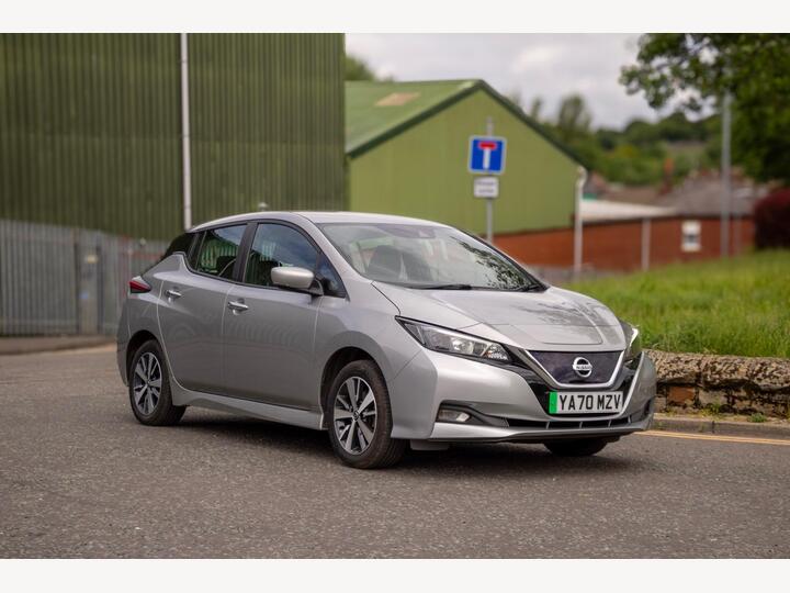 Nissan Leaf 40kWh Acenta Auto 5dr Nissan Leaf 40kWh Acenta Auto 5dr