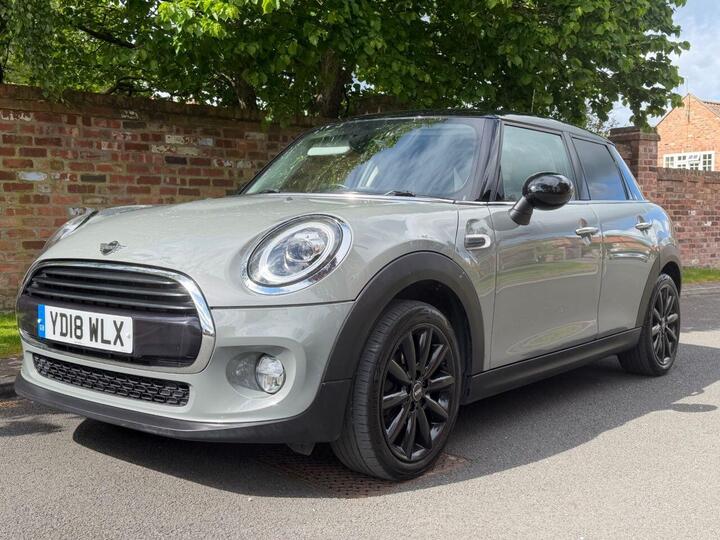 MINI HATCH 1.5 Cooper Euro 6 (s/s) 5dr