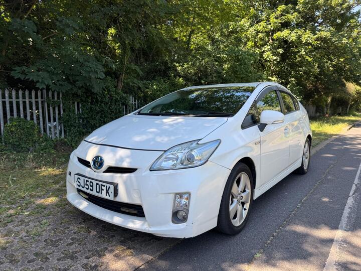 Toyota Prius 1.8 VVT-h T4 CVT Euro 5 (s/s) 5dr