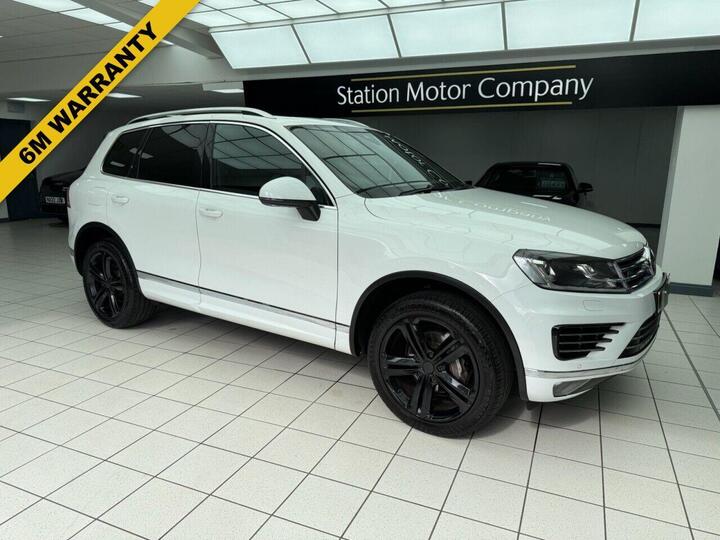 Volkswagen TOUAREG 3.0 TDI V6 BlueMotion Tech R-Line Plus Tiptronic 4WD Euro 6 (s/s) 5dr