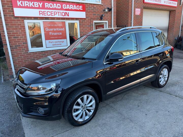 Volkswagen Tiguan 2.0 TDI BlueMotion Tech Match 4WD Euro 5 (s/s) 5dr