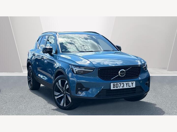 Volvo XC40 2.0 B3 MHEV Ultimate DCT Auto Euro 6 (s/s) 5dr
