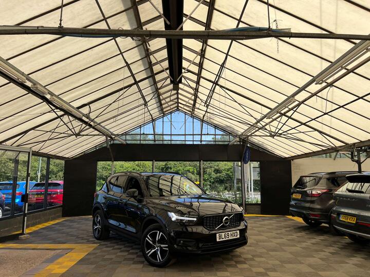 Volvo XC40 1.5 T3 R-Design Euro 6 (s/s) 5dr