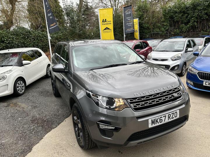 Land Rover Discovery Sport 2.0 TD4 SE Tech 4WD Euro 6 (s/s) 5dr (5 Seat) Land Rover Discovery Sport 2.0 TD4 SE Tech 4WD Euro 6 (s/s) 5dr (5 Seat)