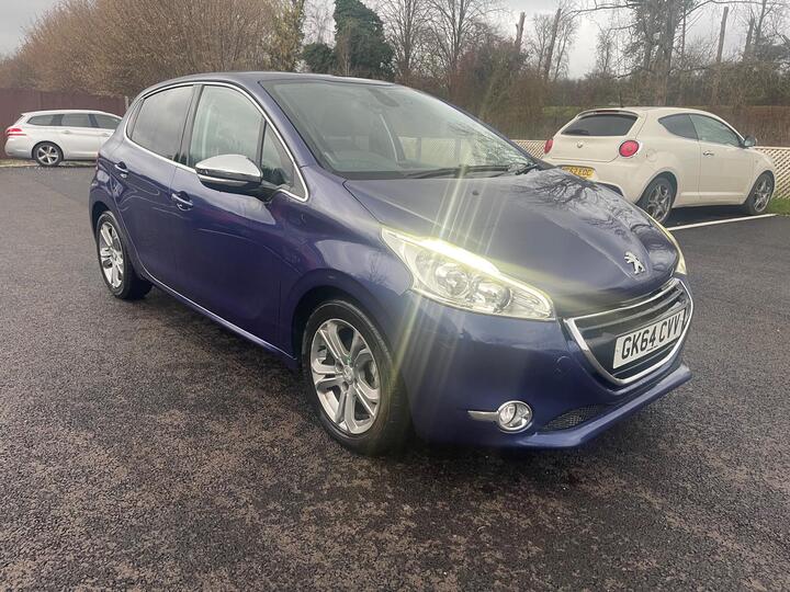 Peugeot 208 1.2 VTi PureTech Allure Euro 5 5dr
