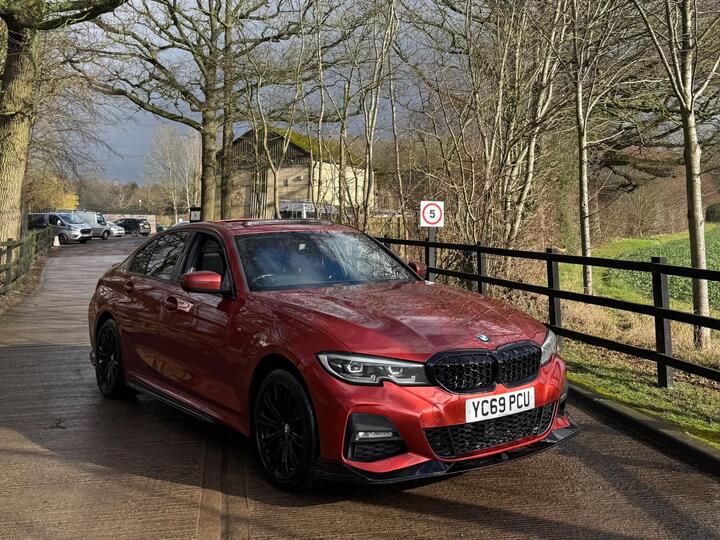 BMW 3 Series 2.0 330e 12kWh M Sport Auto Euro 6 (s/s) 4dr BMW 3 Series 2.0 330e 12kWh M Sport Auto Euro 6 (s/s) 4dr