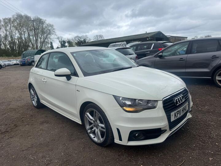 Audi A1 1.6 TDI S Line Euro 5 (s/s) 3dr