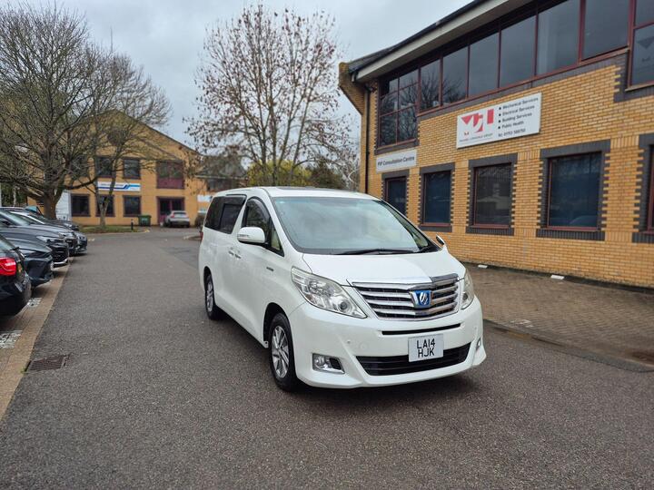 Toyota Alphard Hybrid | D Sunroof |2.4l |5dr |MPV Toyota Alphard Hybrid | D Sunroof |2.4l |5dr |MPV