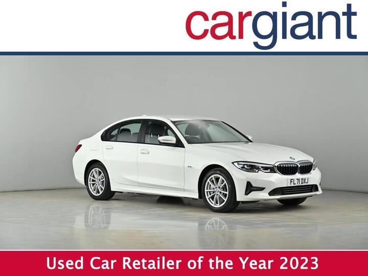 BMW 3 Series 2.0 330e 12kWh SE Pro Auto Euro 6 (s/s) 4dr