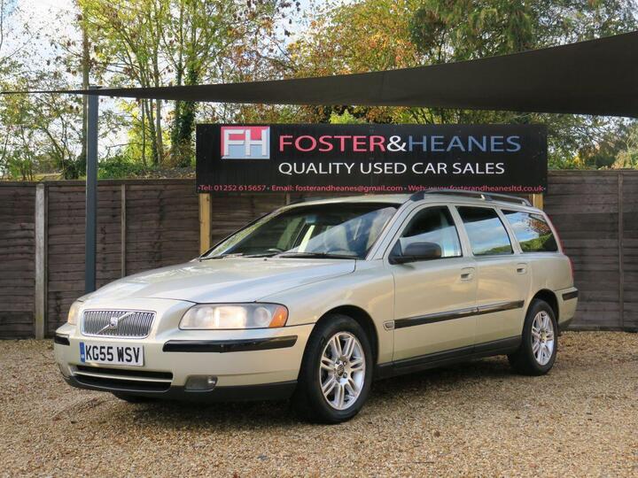 Volvo V70 2.4 S 5dr