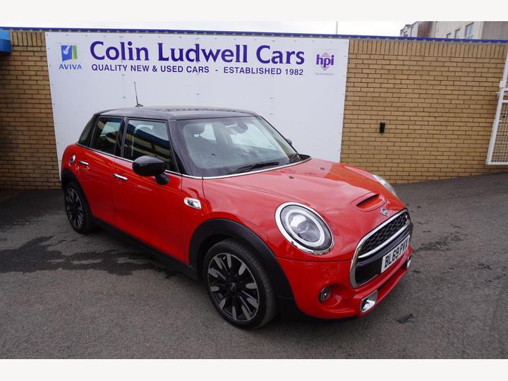 MINI Hatch 2.0 Cooper S Exclusive Steptronic Euro 6 (s/s) 5dr