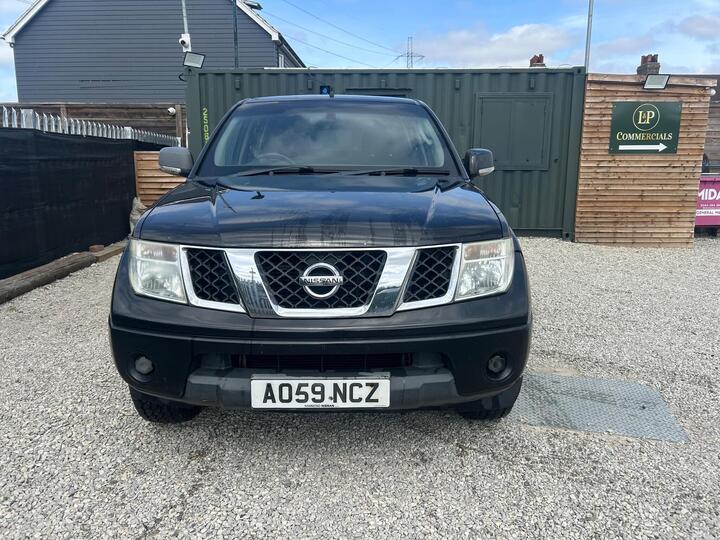 Nissan Navara 2.5 DCi Acenta 4dr