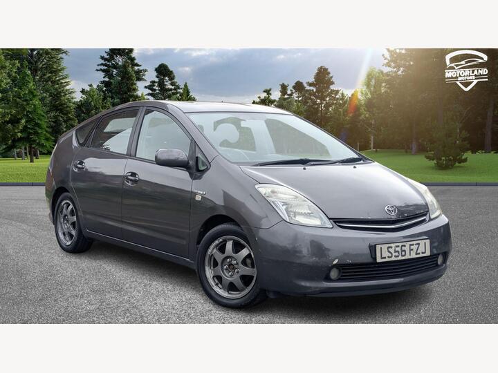 Toyota Prius 1.5 T Spirit CVT 5dr
