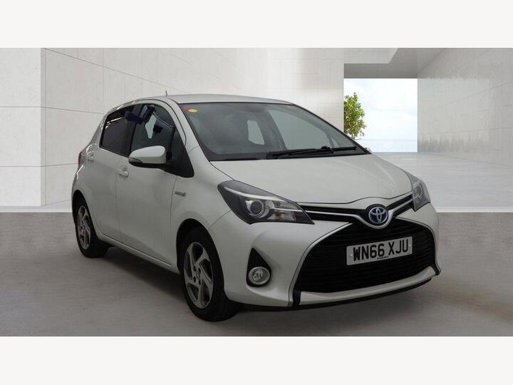 Toyota Yaris 1.5 VVT-h Icon E-CVT Euro 6 5dr