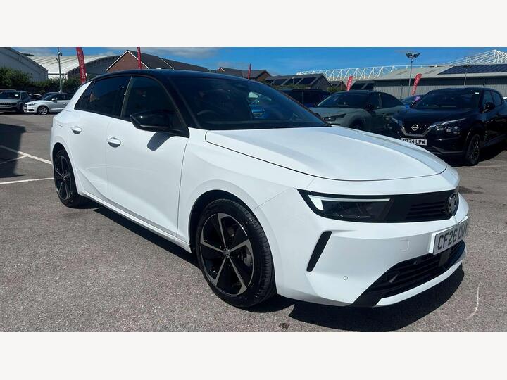 Vauxhall New Astra Griffin 1.2 130PS 6 Speed