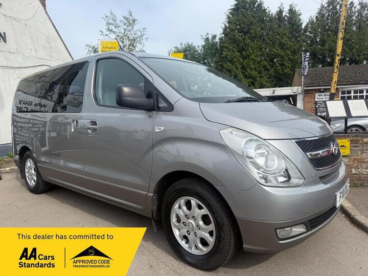 Hyundai I800 2.5 CRDi Style Euro 4 5dr Hyundai I800 2.5 CRDi Style Euro 4 5dr