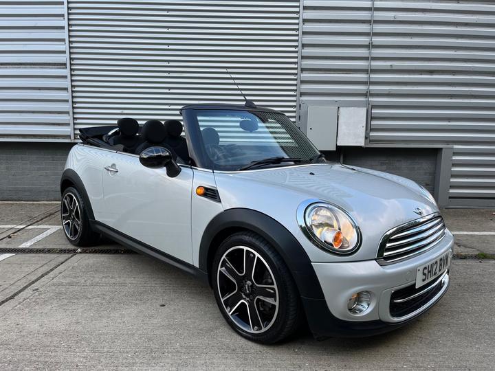 MINI Convertible 1.6 Cooper D Euro 5 (s/s) 2dr