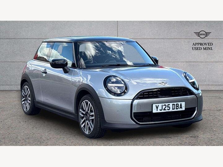 MINI Hatch 1.5C Classic Steptronic Euro 6 (s/s) 3dr