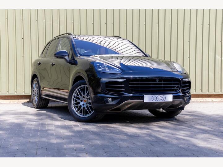 Porsche Cayenne 3.0 TD V6 TiptronicS 4WD Euro 6 (s/s) 5dr