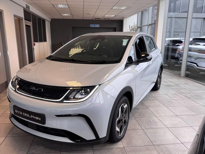 BYD Dolphin 44.9kWh Active Auto 5dr