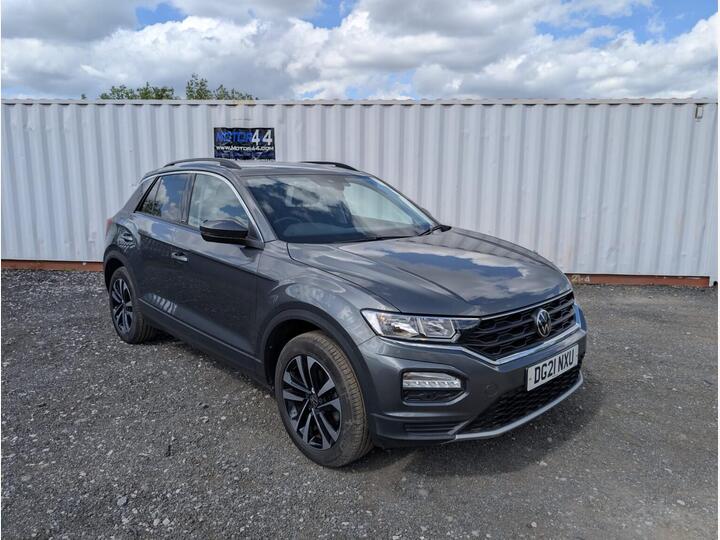 Volkswagen T-ROC 1.5 TSI EVO United DSG Euro 6 (s/s) 5dr Volkswagen T-ROC 1.5 TSI EVO United DSG Euro 6 (s/s) 5dr