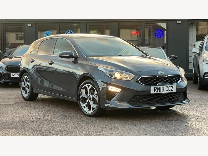 Kia Ceed 1.4 T-GDi 3 DCT Euro 6 (s/s) 5dr